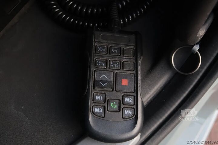 MTS standard Scania 590S V8 NGS RETARDER/ FULL AIR/ PARK AIRCO/ 2X ...