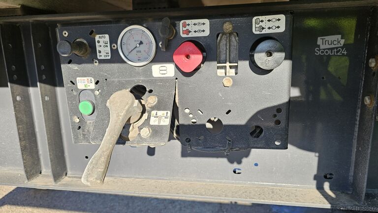 Напівпричіп-самоскид Wielton NW-3 Getreidemulde 3-Achs Hinterkipp-Aluminiummulde mit 51cbm