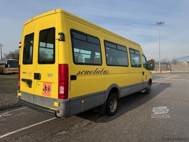 Schulbus Iveco Bus DAILY A50 C15