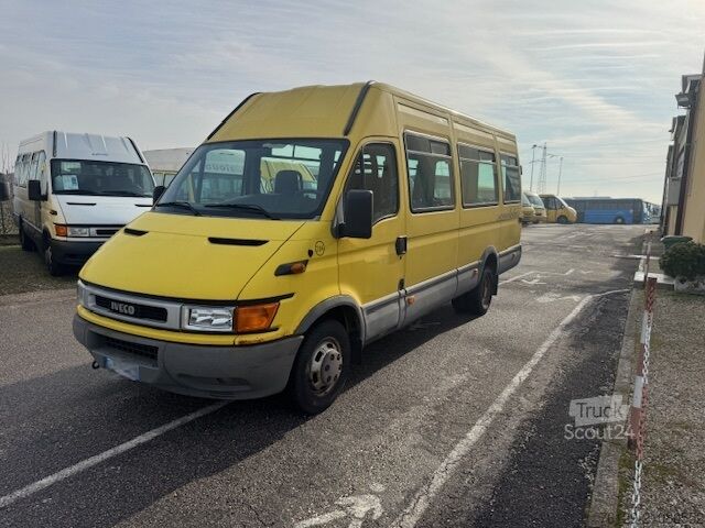 Schulbus Iveco Bus DAILY A50 C15