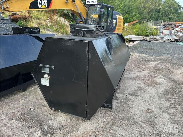 Mașină de construcții  dieseltanker på 2000L