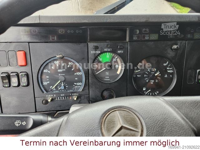 Camión forestal MERCEDES-BENZ 2534