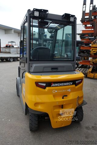 Ön yükleyici forklift Jungheinrich EFG 430