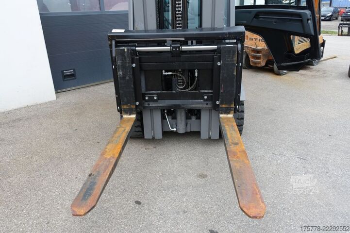 Ön yükleyici forklift Jungheinrich EFG 430
