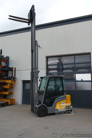 Ön yükleyici forklift Jungheinrich EFG 430