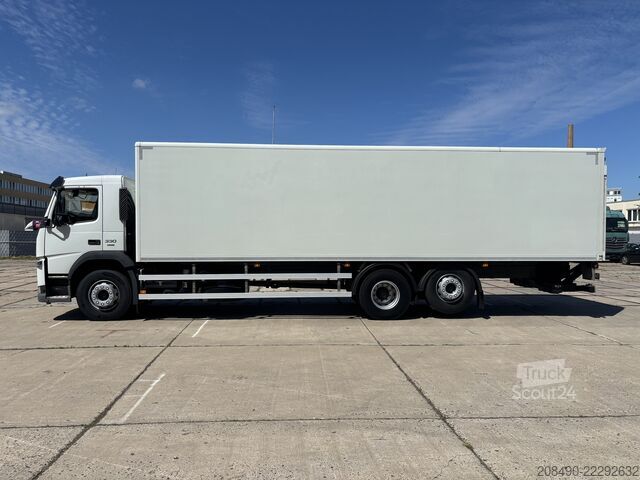 LKW mit Getränkekoffer mit 2,0 to LBW Volvo FM 330