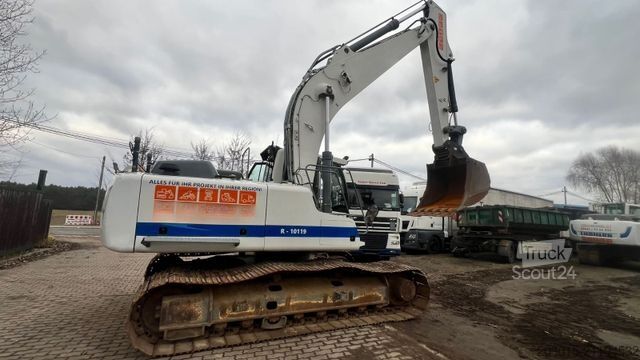 Εκσκαφέας ερπυστριοφόρος LIEBHERR R   924  LC