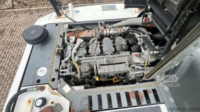 Εκσκαφέας ερπυστριοφόρος LIEBHERR R   924  LC