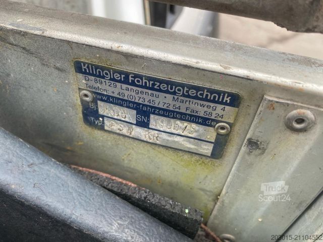 Furgon z żurawiem samochodowym IVECO Daily  Doppelkabine 60 C 15  Hiab 017 T