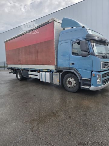 LKW mit Pritsche & Plane VOLVO FM  / FH   380
