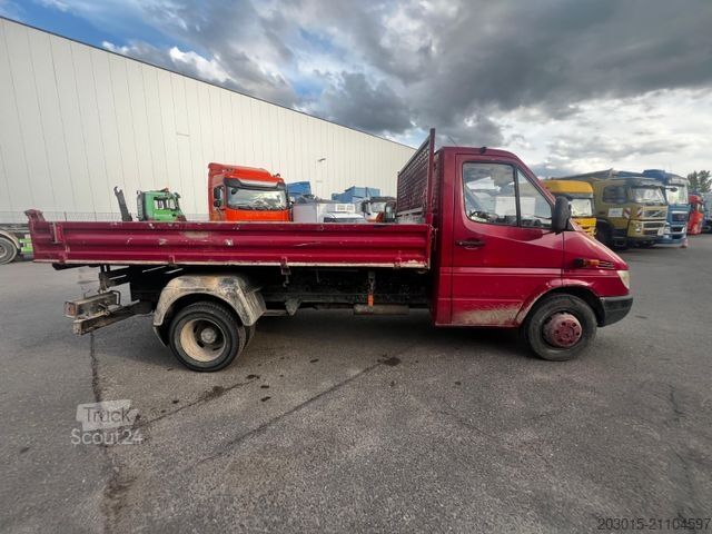 Tippbil skåpbil MERCEDES-BENZ Sprinter 616 CDI