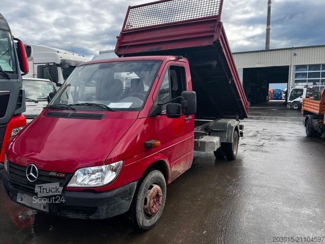 Tippbil skåpbil MERCEDES-BENZ Sprinter 616 CDI