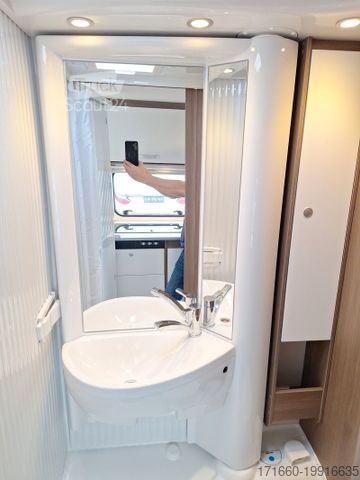 Caravana semiintegrada CARADO V 347 Clever-Lift Bett