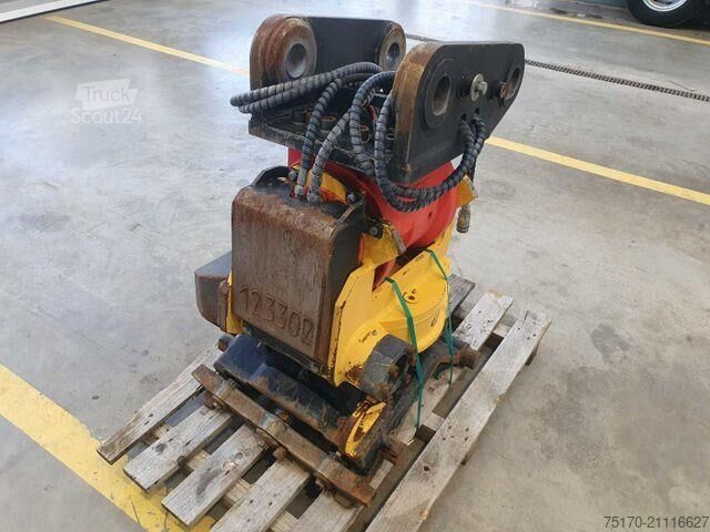 Inşaat makinesi Rädlinger Schwenkrotator CAT M318 / CW 40 / 2016