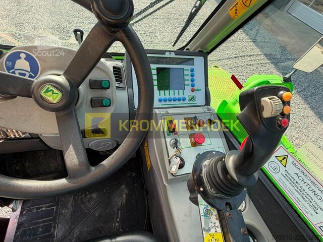 телескопічний навантажувач Merlo Roto 45.21 MCSS