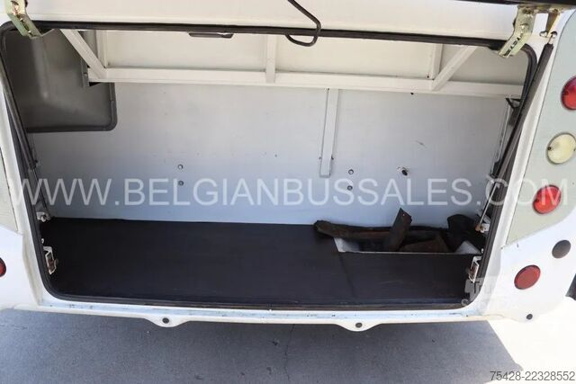 Minibus Otokar Navigo U / 7.8m  / Lift / Manual / Airco