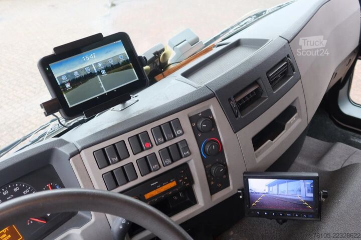 Resväska Volvo FE 250 Bak+Klep Dhollandia 2.000 kg 4x2. New ta...