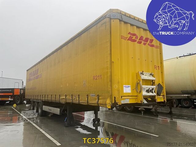 Sliding tarpaulins Krone 