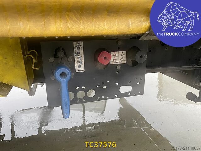 Sliding tarpaulins Krone 