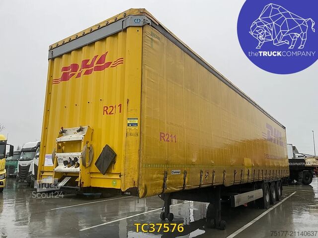 Sliding tarpaulins Krone 