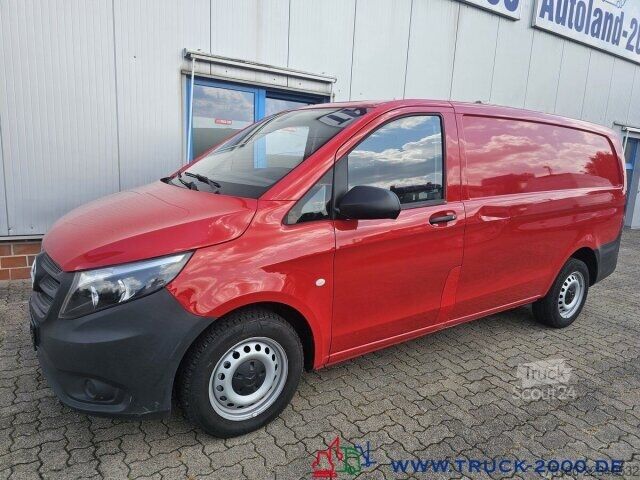 Furgone Mercedes-Benz Vito 109 CDI lang 1.Hd 3-Sitze AHK TüV bis 08/27