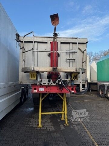 Kipper Auflieger Langendorf SKA 24/30  Mulde thermoisoliert mit Bodenisolierung unter dem Muldenboden