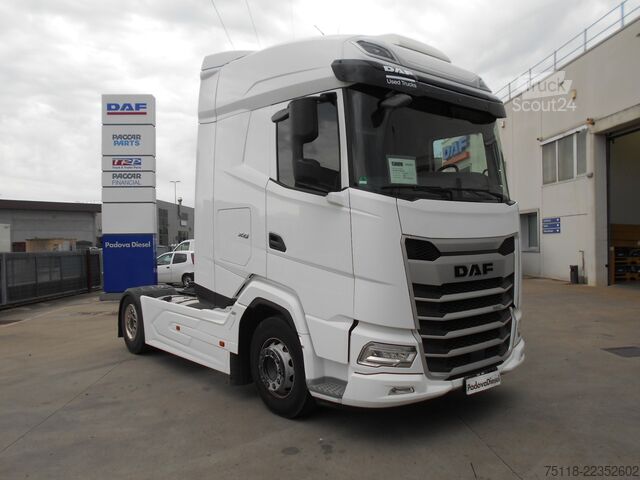 Trattore stradale standard DAF XG 480