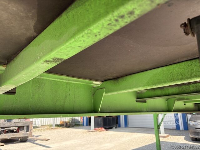 Intercambiabile con pianaleWechselbrücke con piattaforma Krone Baustoff 7,45 Multilockrahmen Türen