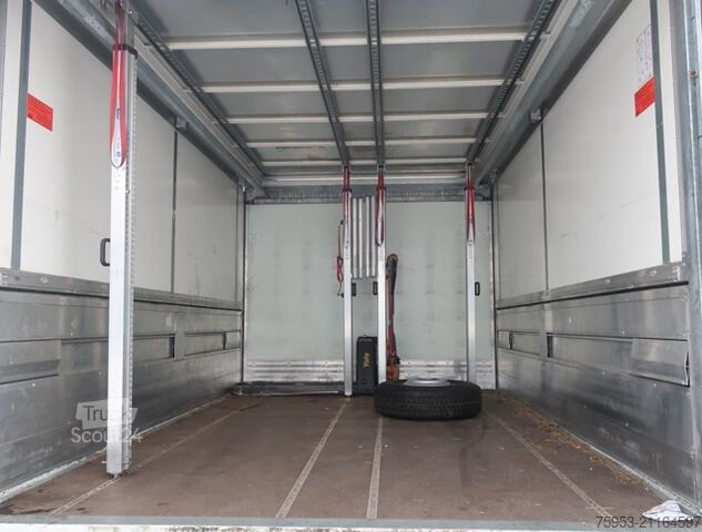 Furgoneta de bebidas Iveco 70 C 18 Daily Getränke Schwenkwand LBW Klima