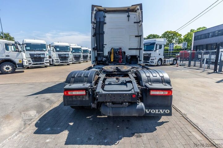 Estándar-SZM VOLVO FH 500 + INTARDER + HYDR.