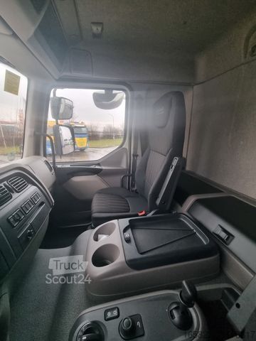 Camião de caixa fechada DAF FA LF 290 DC, Koffer, Aut, 18t, 2024