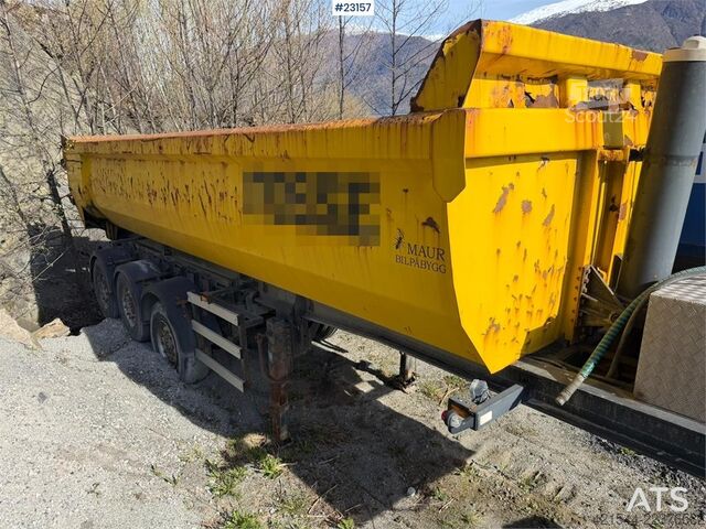  Maur Bilpåbygg 3-axle tipping semi-trailer for sale as a repair o
