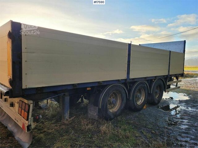 Närko Flatbed Trailer Närko Flatbed Trailer