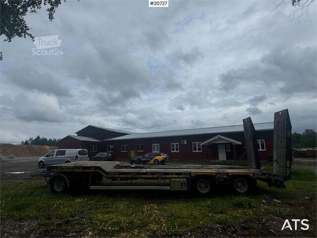  NC engineering Machine trailer w/ hydraulic driving b