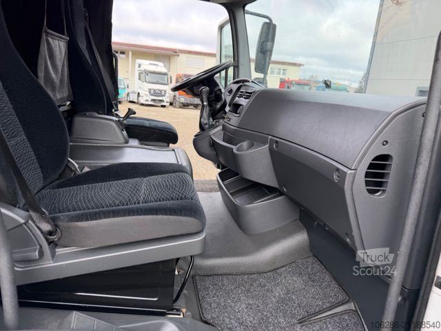 LKW mit Kofferaufbau MERCEDES-BENZ Atego   1223