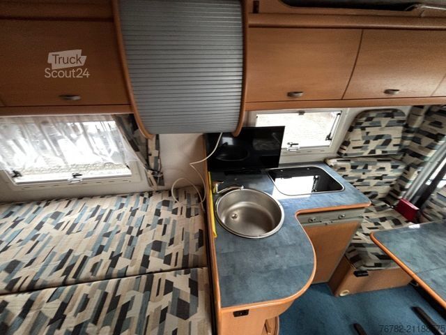 Half-integraal camper FIAT Joint VMT 588 SOLAR SAT-TV