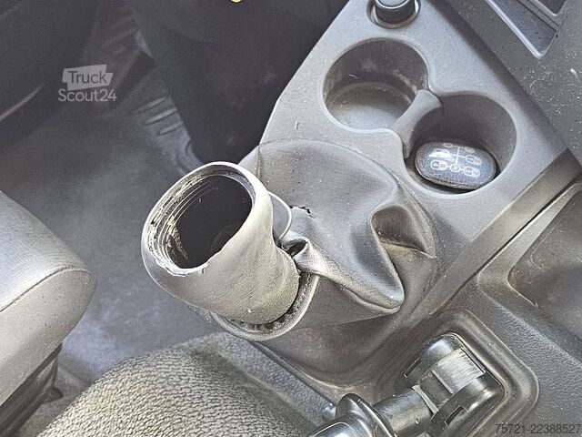  RENAULT D 250 D 16 250 FUEL 11.000