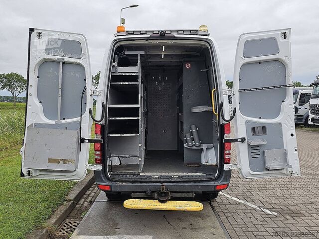 Yüksek tavanlı istasyon vagonu MERCEDES-BENZ SPRINTER 316 L2H2 3.5T-Trekhaak!