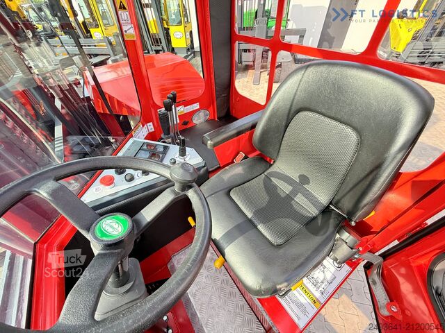 Stivuitor cu patru direcții Combilift C8000 GAS TRIPLEX 8300 WIDE POSITIONER