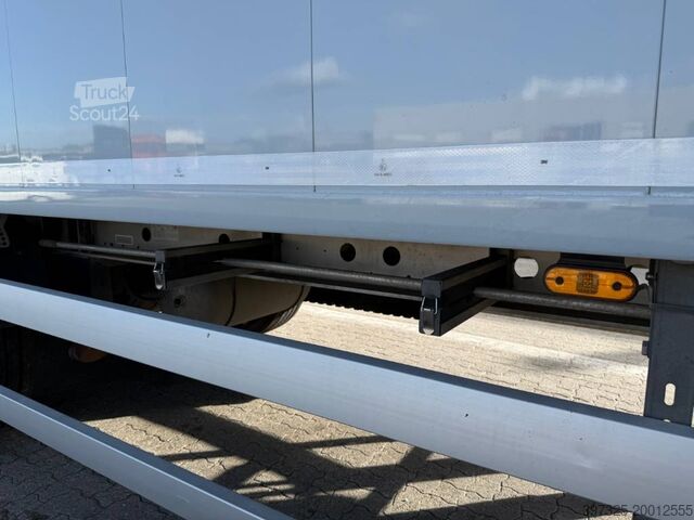 Vloer verplaatsen Knapen Walkingfloor / Schubbodenauflieger