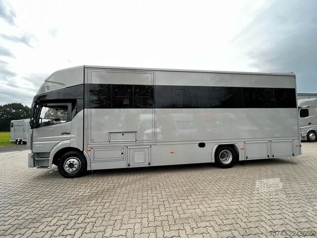 Szarvasmarha-szállító teherautó MERCEDES-BENZ ATEGO 1530 TT-XL  5 Pferde POP-OUT