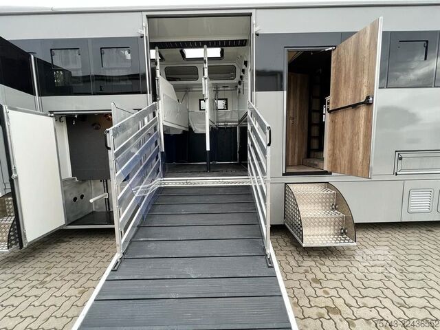 Szarvasmarha-szállító teherautó MERCEDES-BENZ ATEGO 1530 TT-XL  5 Pferde POP-OUT