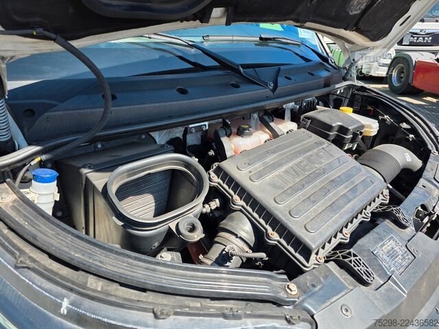 Furgoneta pick-up IVECO 72-210
