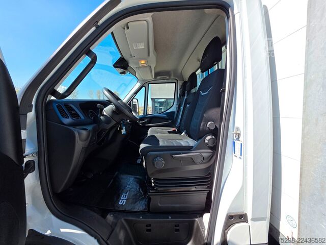 Furgoneta pick-up IVECO 72-210