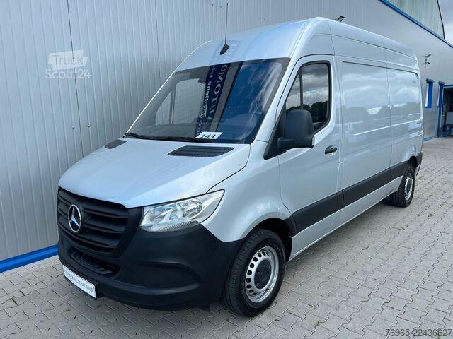 Dubă cu acoperiș înalt MERCEDES-BENZ Sprinter 215 9G-TR HOCH+LANG KLIMA 3-SITZ KAMERA