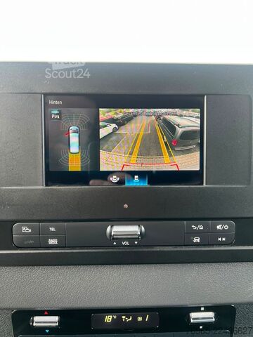 Dubă cu acoperiș înalt MERCEDES-BENZ Sprinter 215 9G-TR HOCH+LANG KLIMA 3-SITZ KAMERA