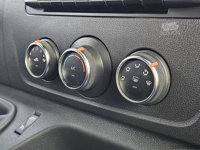 Volquete RENAULT MASTER 2.3 DCI 130 DC KIPPER