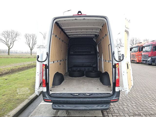 Carrinha de tejadilho alto MERCEDES-BENZ SPRINTER 317 L2H2 RWD Mbux