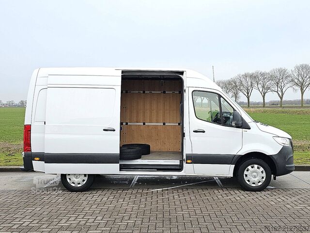 Carrinha de tejadilho alto MERCEDES-BENZ SPRINTER 317 L2H2 RWD Mbux