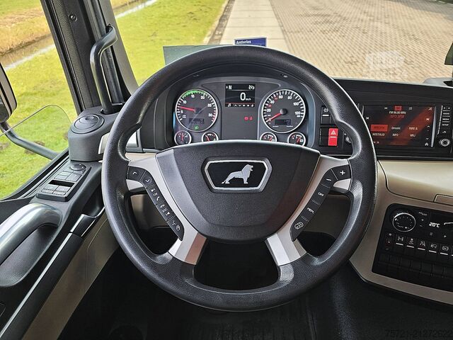 Чемодан M.A.N. 12.290 TGM Folding lift